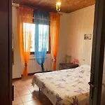 דירה Grazioso Trilocale Centro/stazione ברשה