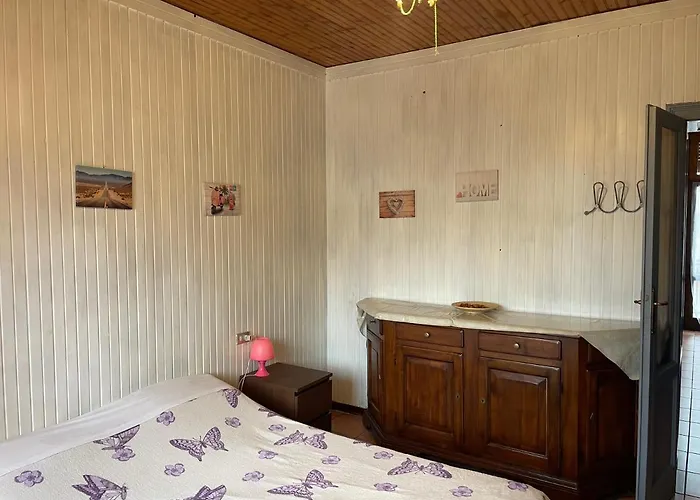 Apartament Grazioso Trilocale Centro/stazione