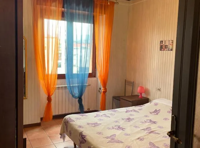 Apartament Grazioso Trilocale Centro/stazione Brescia