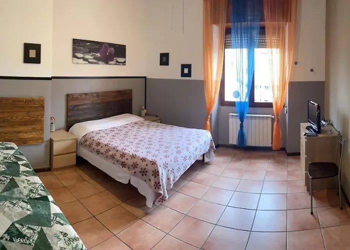 Apartment Grazioso Trilocale Centro/stazione *